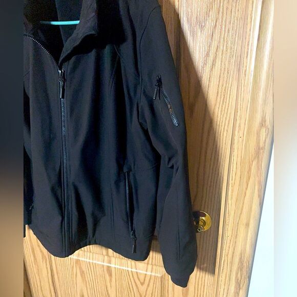 NWT Women’s Free Country XL black soft shell jacket - Picture 3 of 10